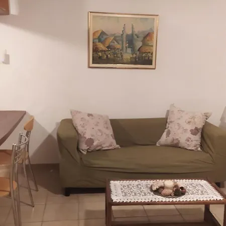 Chora Apartment *
